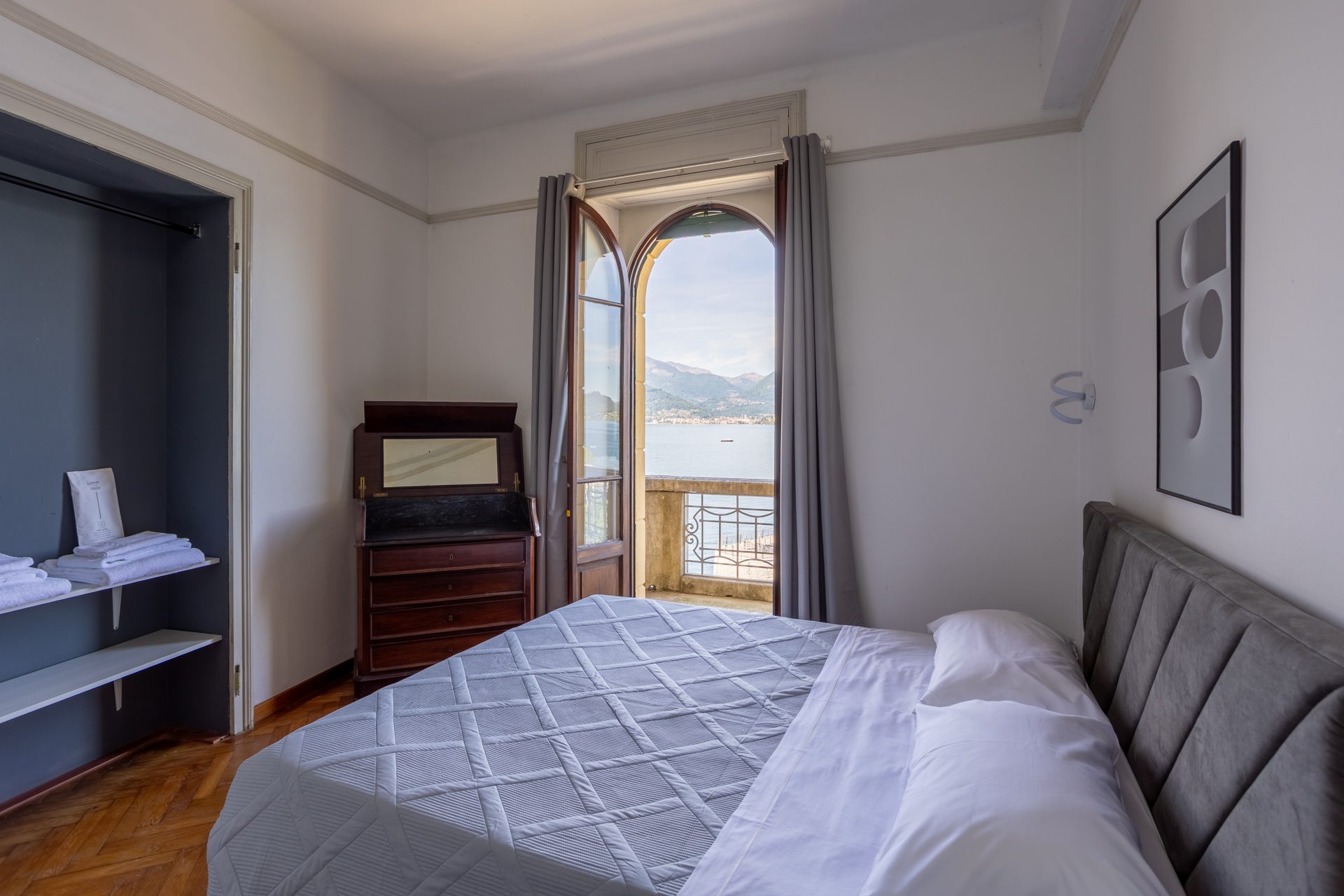 Dettaglio interno 3 di Belvedere lakeview