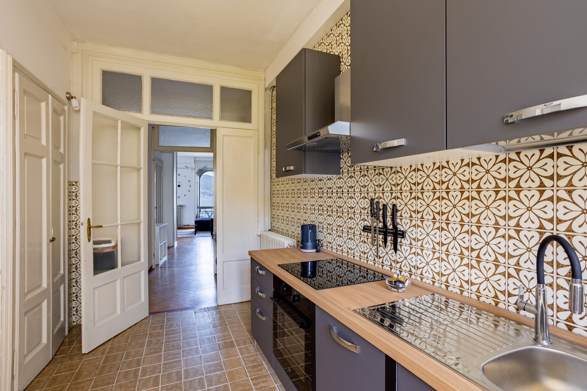 Prestige con vista lago — Centro storico di Stresa — anteprima