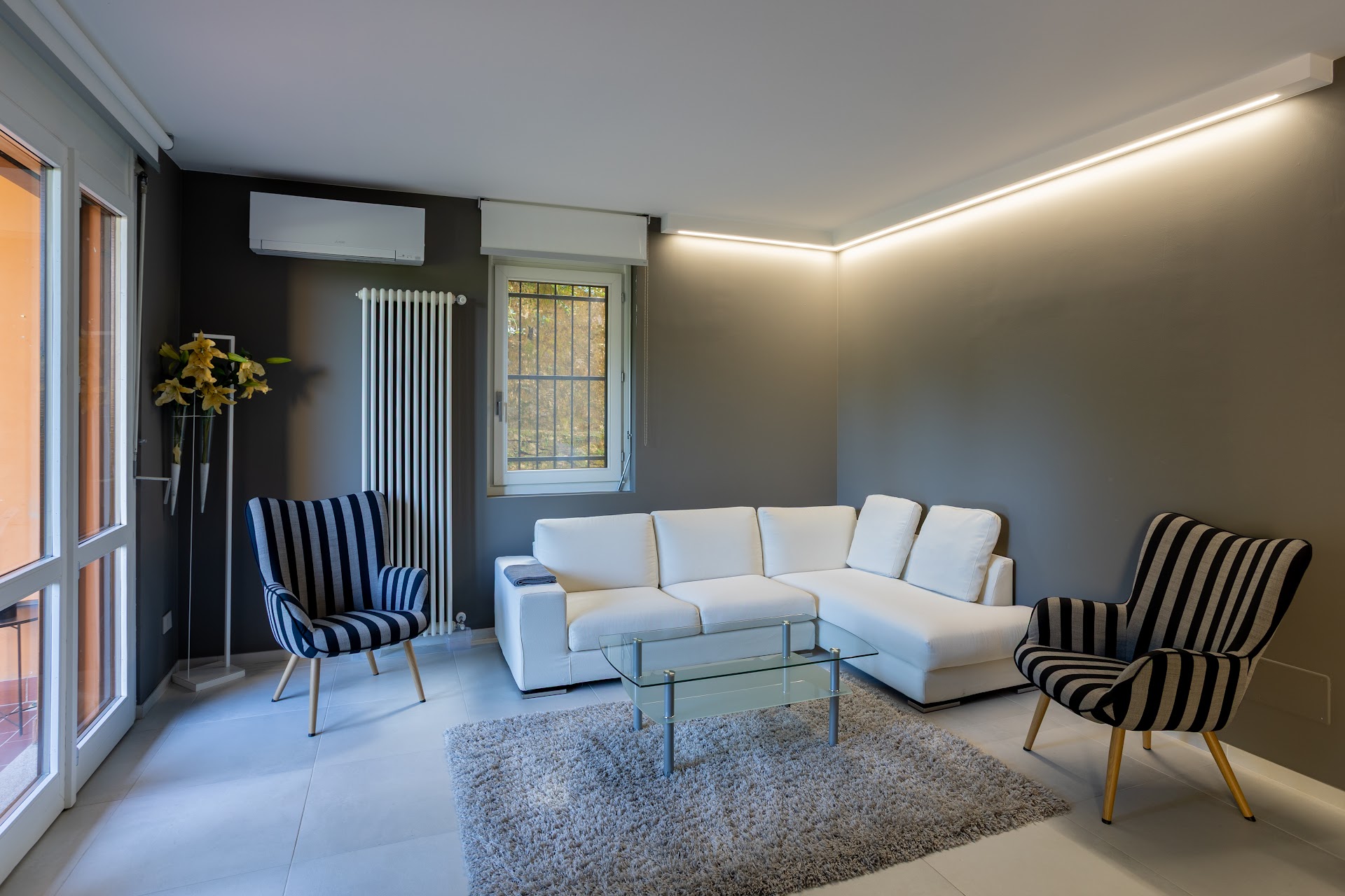 Elegance&comfort Modern Home — Stresa — anteprima